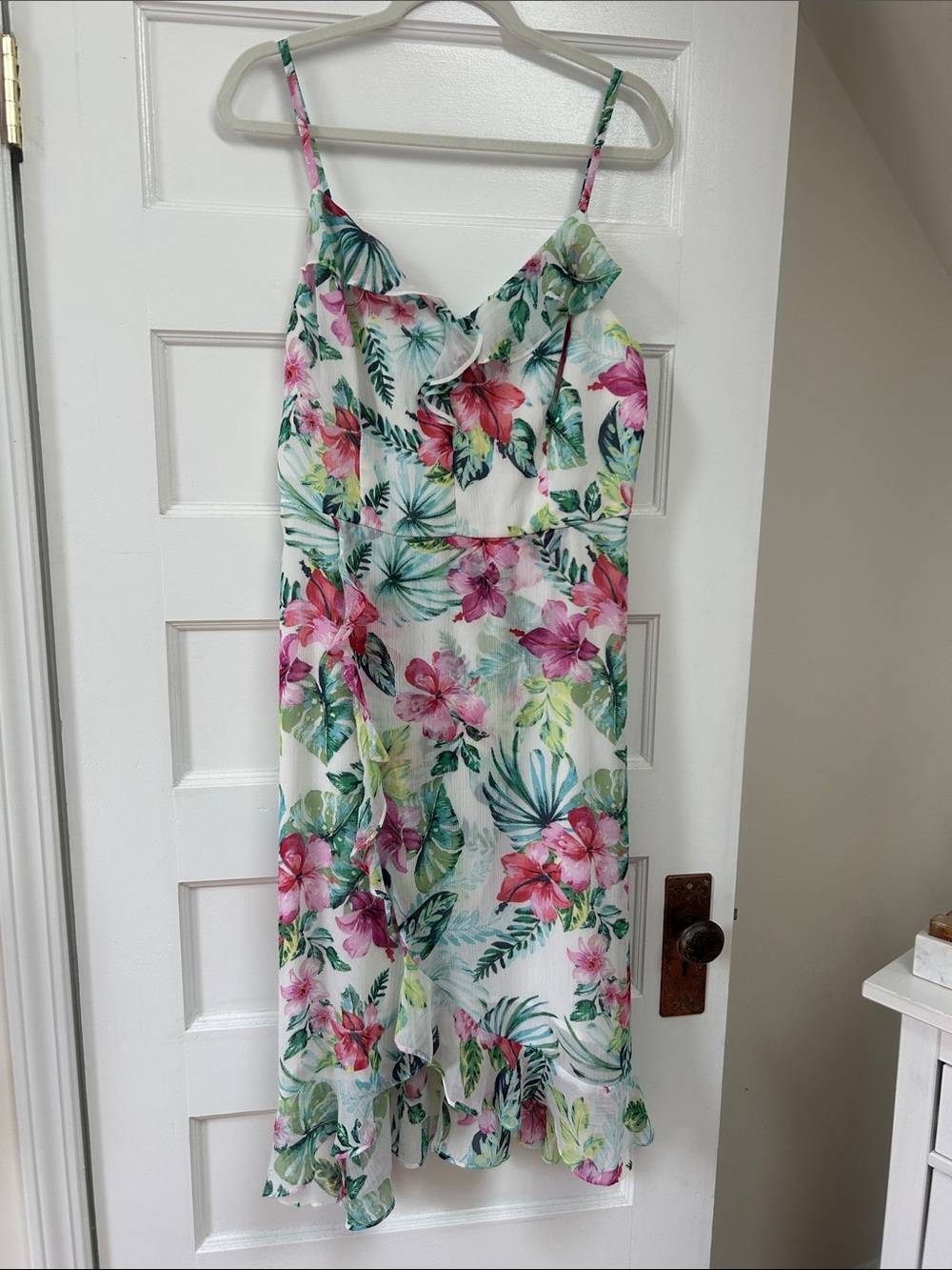 Kensie Floral Ruffle Midi DressWhite with Pink & Green Tropical Print-Size 14